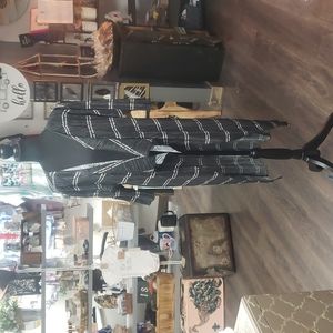 Lula Roe kimono NWOT SMALL